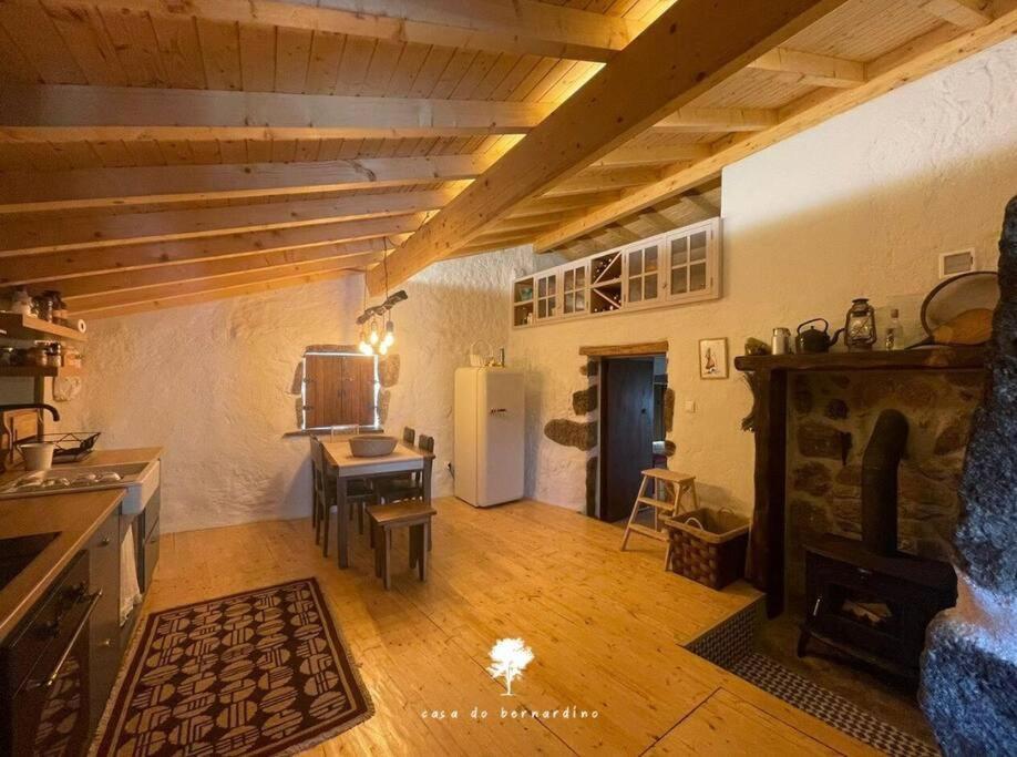 Вілла Casa Do Bernardino Cabril  Екстер'єр фото