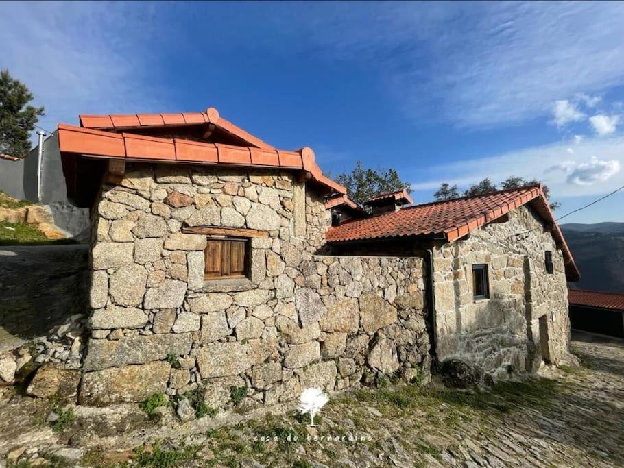 Вілла Casa Do Bernardino Cabril  Екстер'єр фото